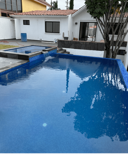 construcción piscina